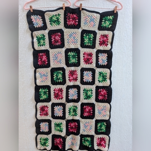Vintage Retro Handmade Crochet Rectangle Throw Granny Square Blanket 52x32" - Picture 1 of 4